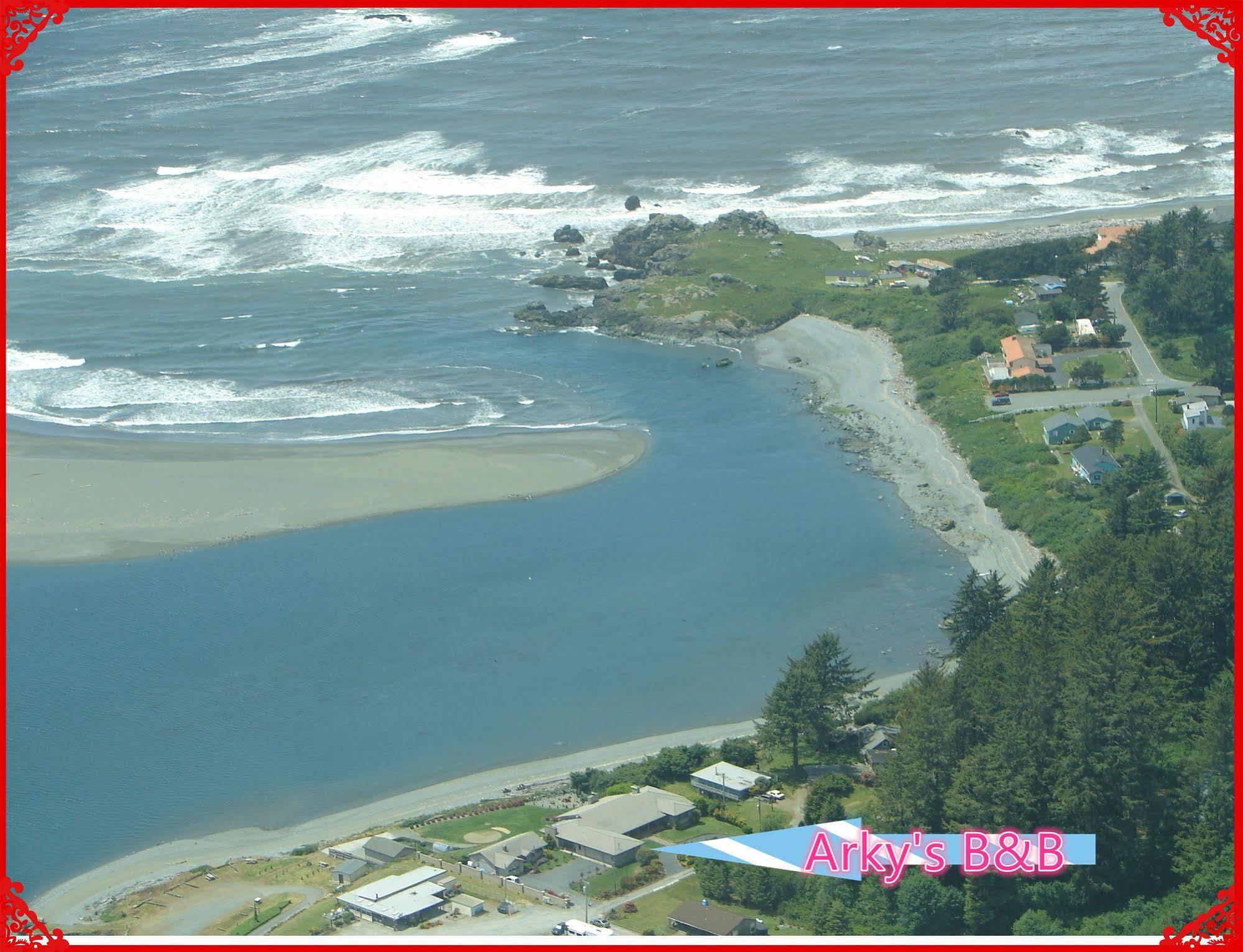 Arky'S B&B Smith River Bagian luar foto